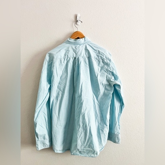 Tommy Hilfiger Light Blue and White Button Down Shirt - Picture 2 of 6